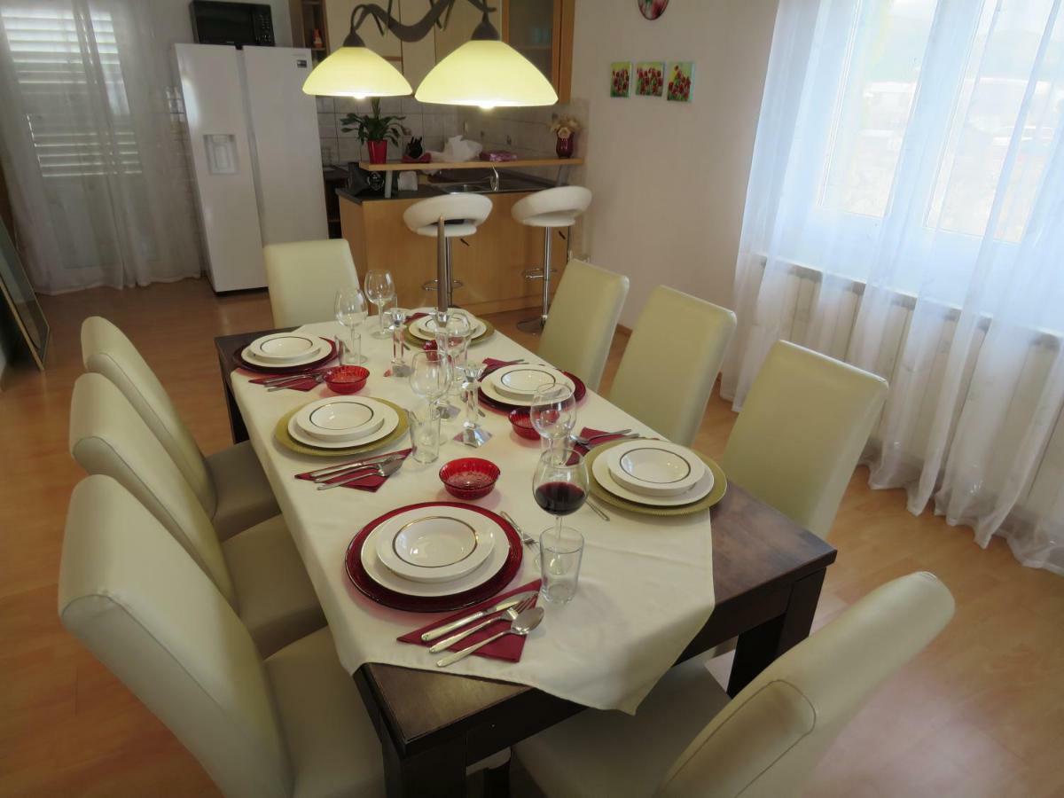 Apartment Smilje Szybenik Zewnętrze zdjęcie